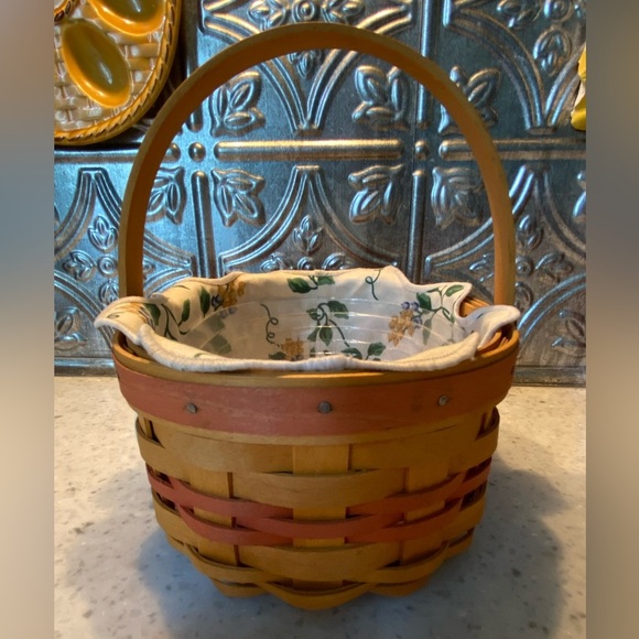 1999 Longaberger Mother's Day Tea for Two Basket, Liner & Protector - Picture 4 of 9